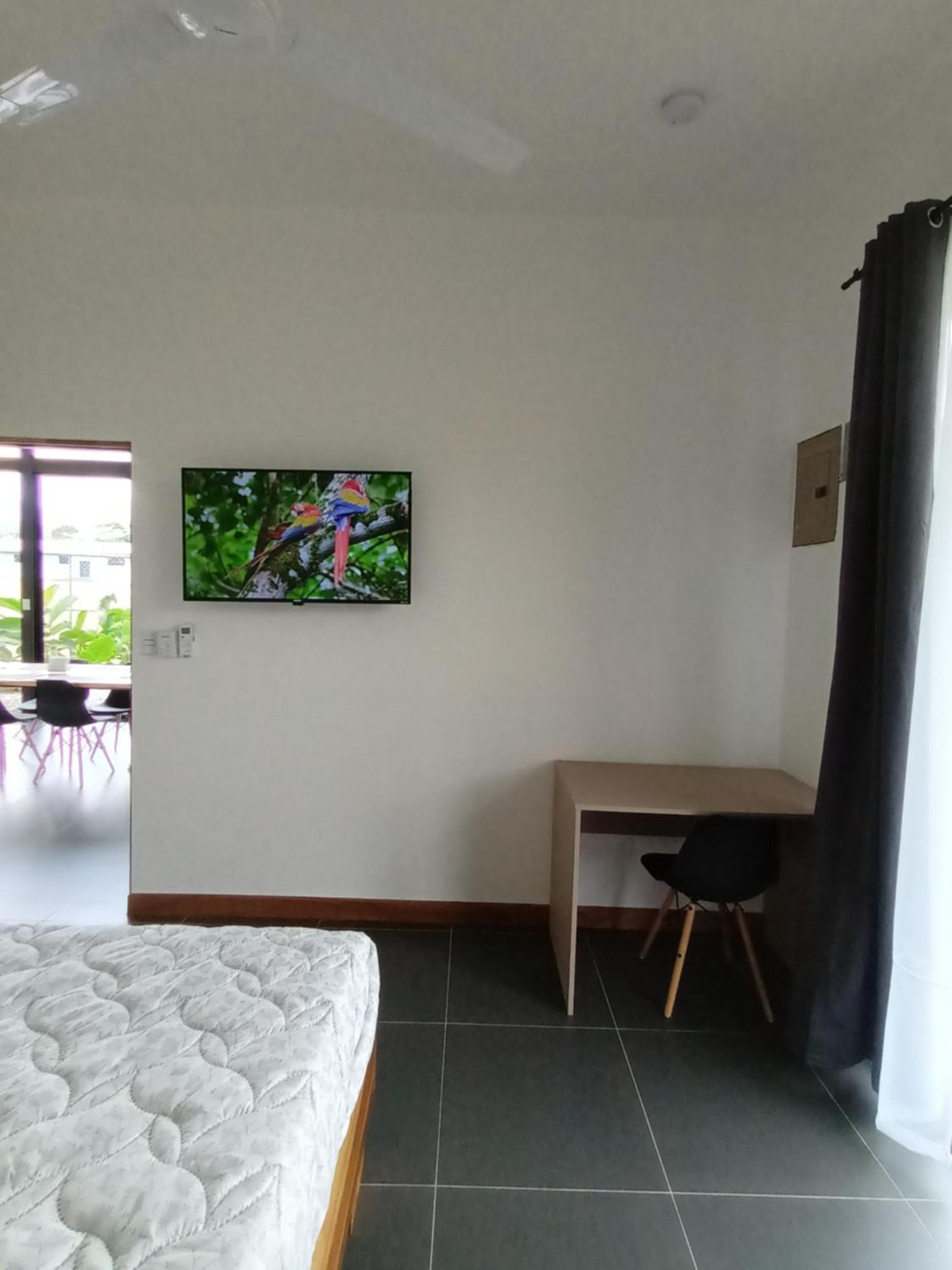 Toucan Home La Fortuna Exterior photo