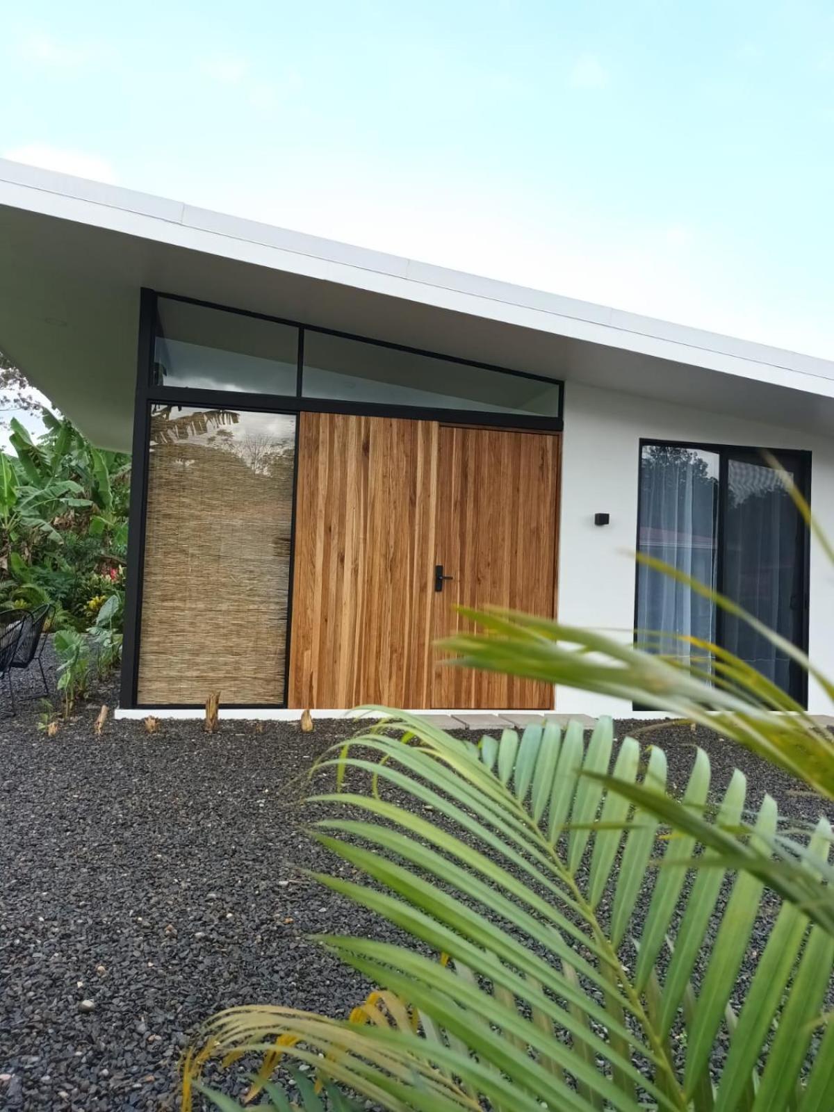 Toucan Home La Fortuna Exterior photo
